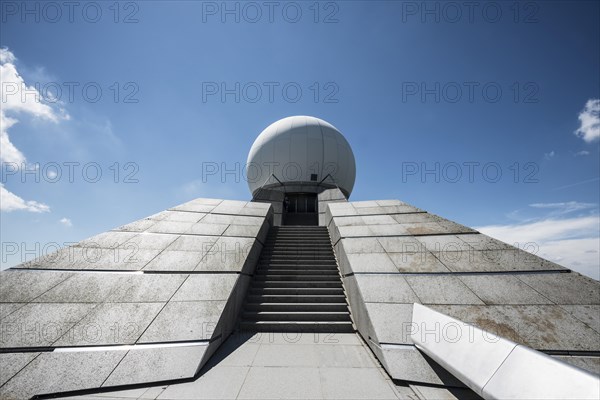 Radar station