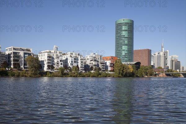 Westhafen Tower