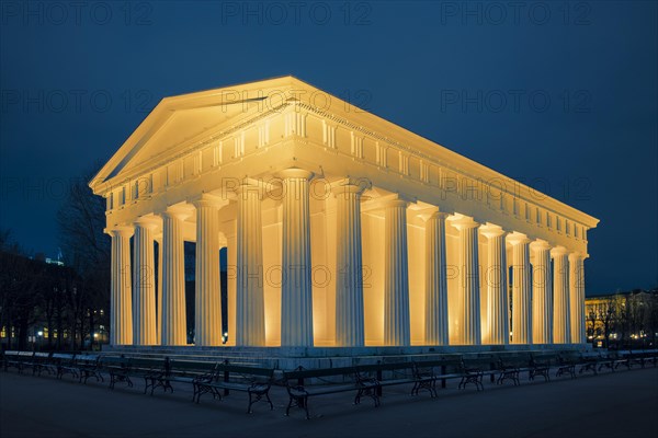 Theseus Temple in the Volksgarten