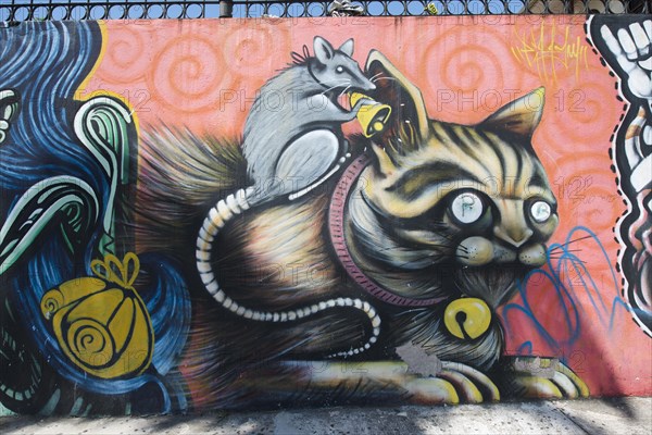 Cat and mouse graffiti