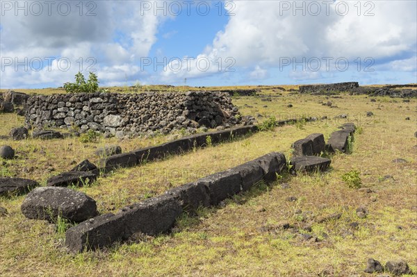 Foundations of elliptical houses