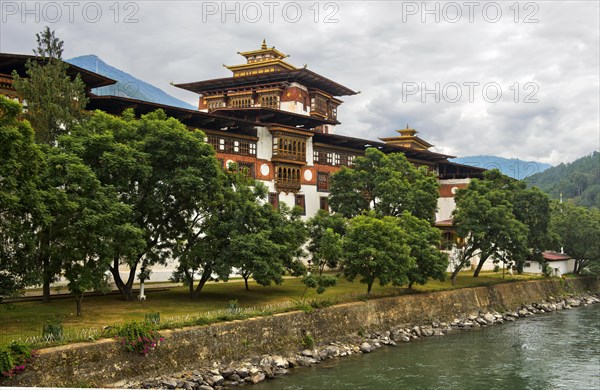 Punakha Dzong monastery fortress