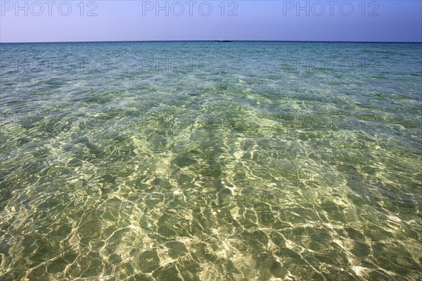 Turquoise sea in Ngapali Beach