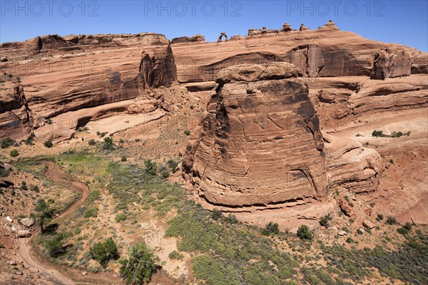 View of rock formations from upper Delicate Arch Viewpoint