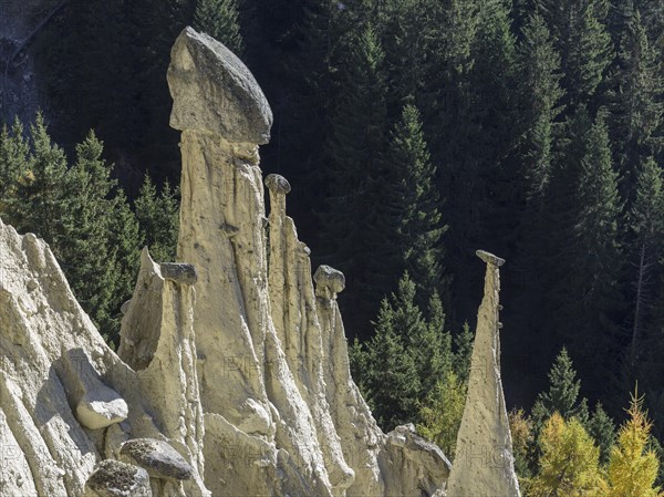 Earth pyramids in Percha