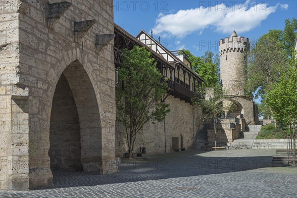 Johannis tower and house on the wall