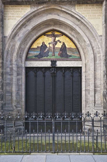 Theses of Martin Luther on the bronze door from 1858