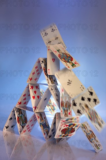 Collapsing house of cards