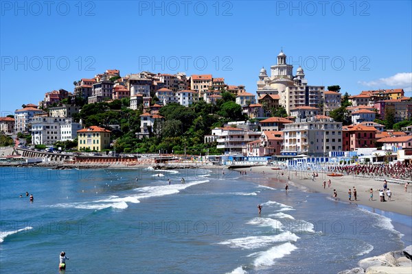 Beach at the Borgo Marina and Basilica San Maurizio