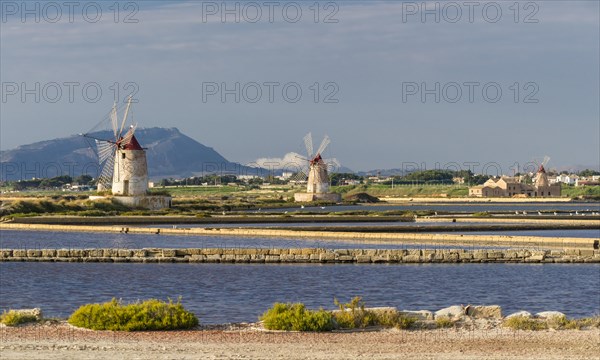 Windmills on saltworks