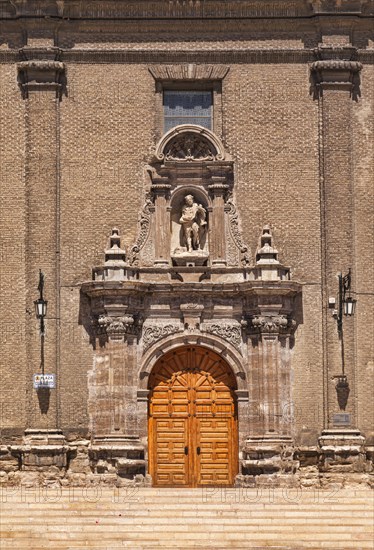 The door of the Church of San Juan de los Panetes
