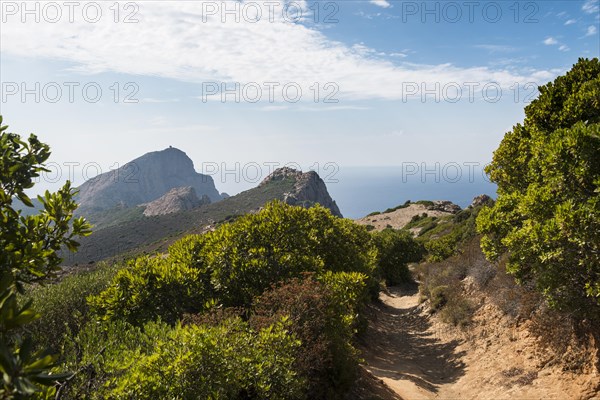 Hiking trail to Genoese tower