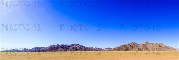 Tiras Mountains on the D707