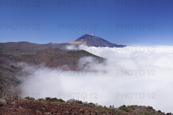 Pico del Teide above a blanket of clouds