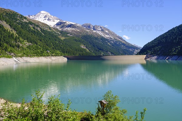 Schlegeis reservoir with dam wall