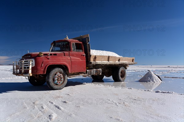 Old truck used for salt transport