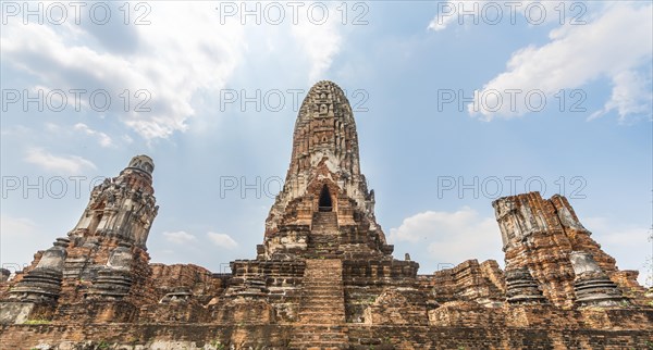 Ruins of Buddhist temple Tha Wa Su Kri