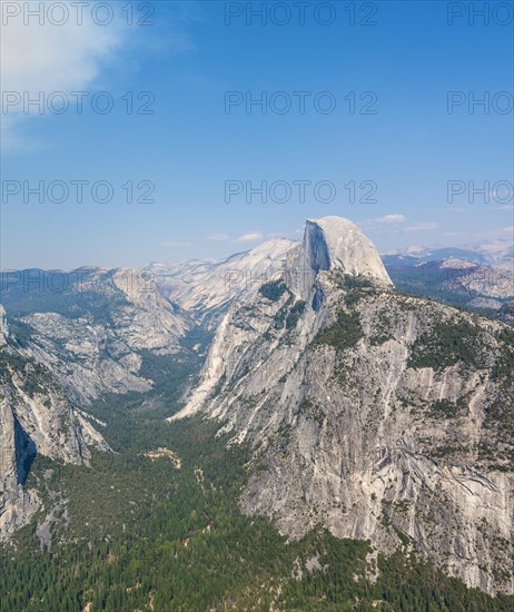 View from Glacier Point to the Yosemite Valley with Half Dome