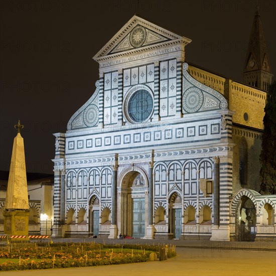 Santa Maria Novella church at night