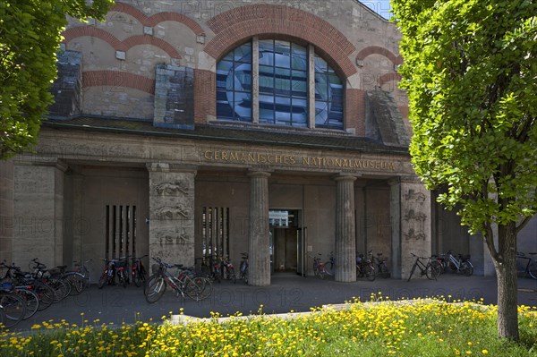 Old former main entrance of the Germanisches Nationalmuseum