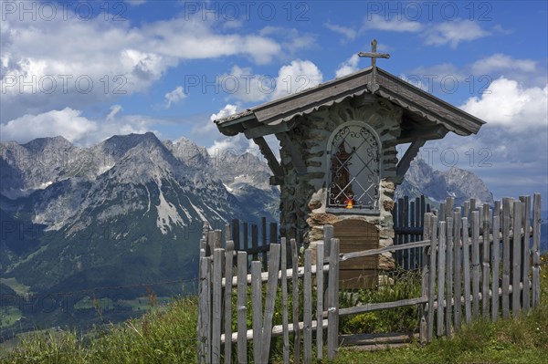 Memorial to Schattseitjager on Brandstadl