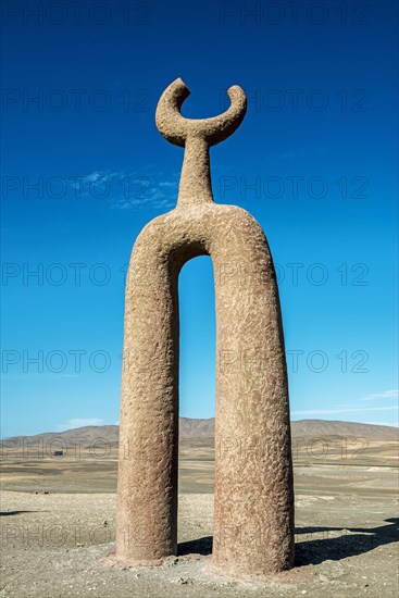 Tutelares sculptures on Pan-American Highway