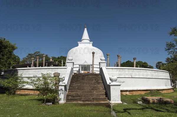 Lankaramaya Dagoba