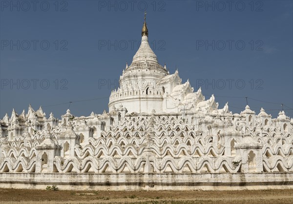 Hsinbyume Pagoda