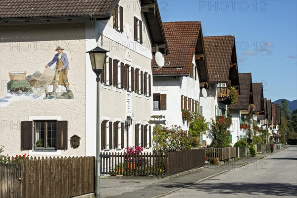 Listed row of farmhouses