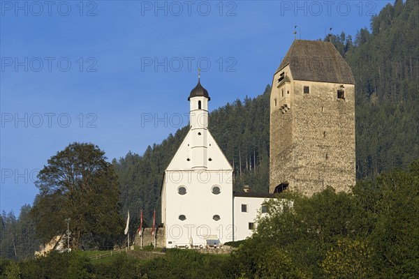 Burg Freundsberg castle