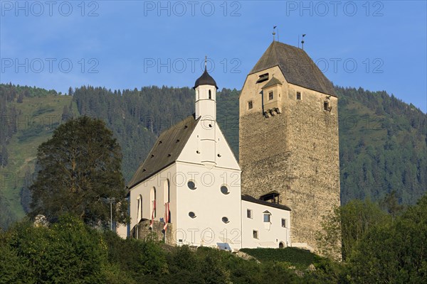 Burg Freundsberg castle