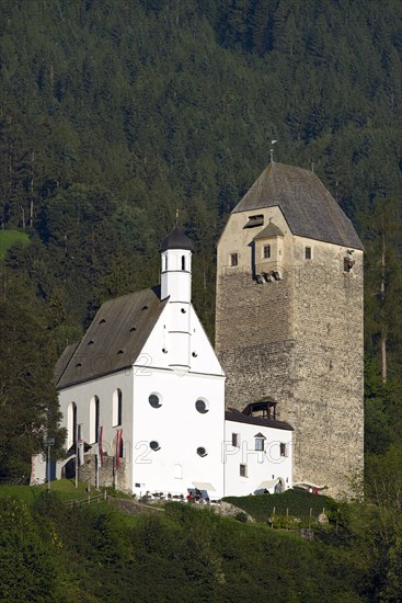 Burg Freundsberg castle