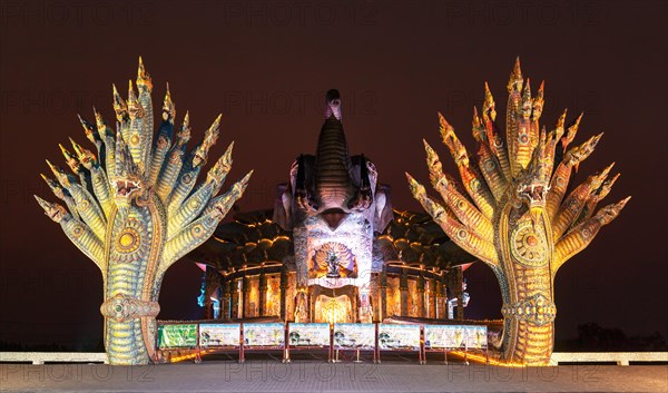 Bridge of the two Naga kings to the Elephant Temple Thep Wittayakhom Vihara