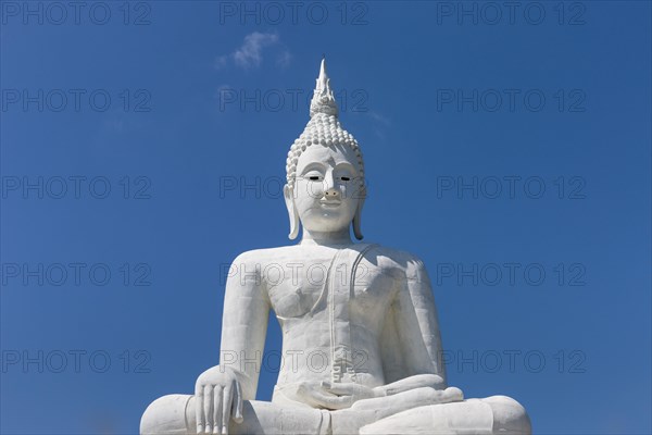 White Buddha statue