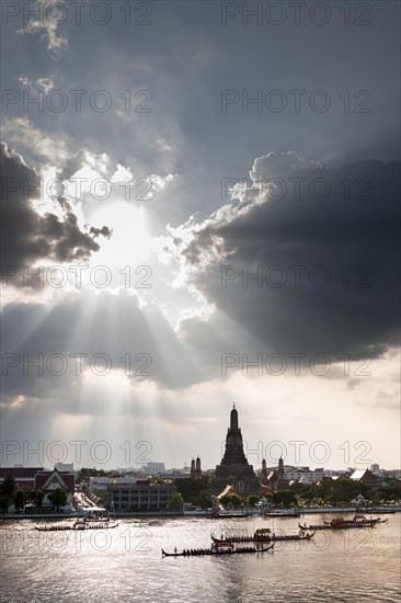 Hole in the clouds