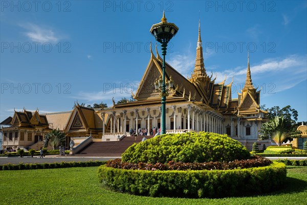 Throne hall