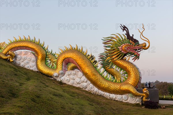 Dragon at the entrance to the Wat Huay Pla Kang temple