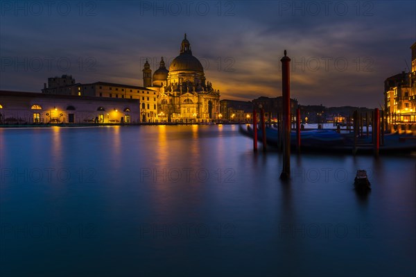 Gondolas and Santa Maria della Salute at the blue hour