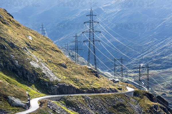 Nufenen pass road