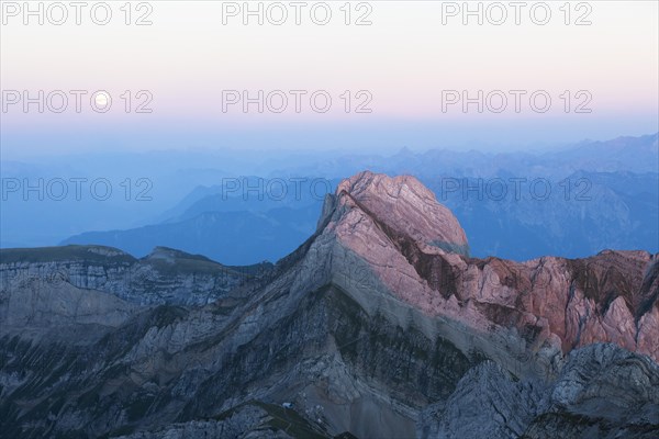 Evening mood at the Santis overlooking the Altmann