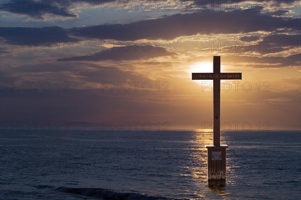 King Ludwig II memorial cross in Lake Starnberg