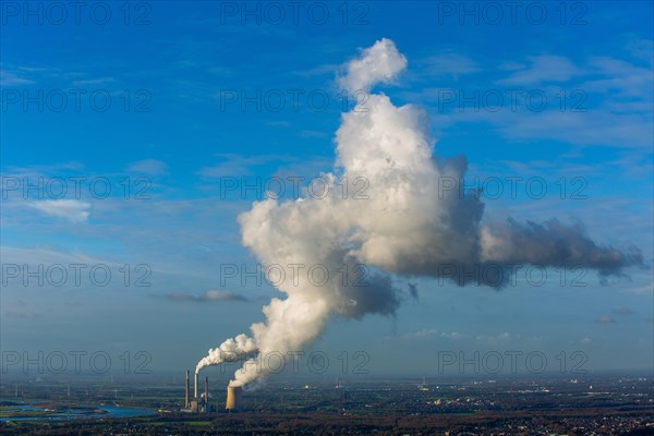 Kraftwerk Voerde coal power plant on the Rhine