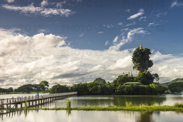 Kyauk Kalap pagoda on a rock