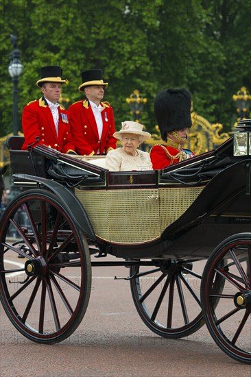 Carriage with Queen Elizabeth II. and Prince Philip
