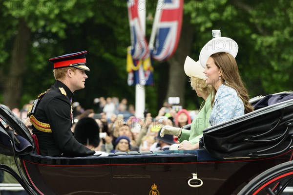 Carriage with Harry