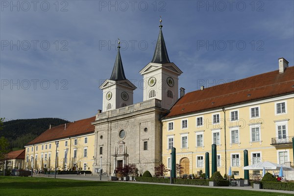 Tegernsee Castle with Braustuberl