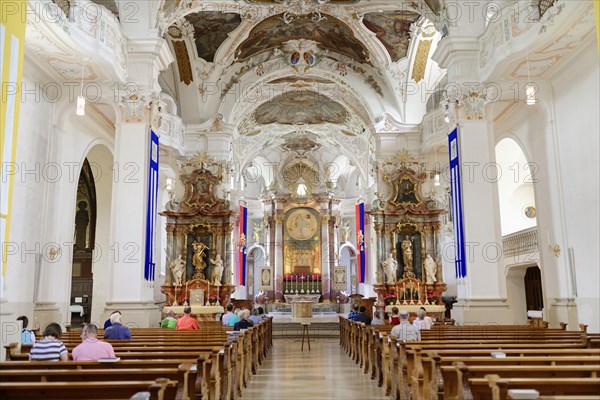 Interior with the altar and choir area