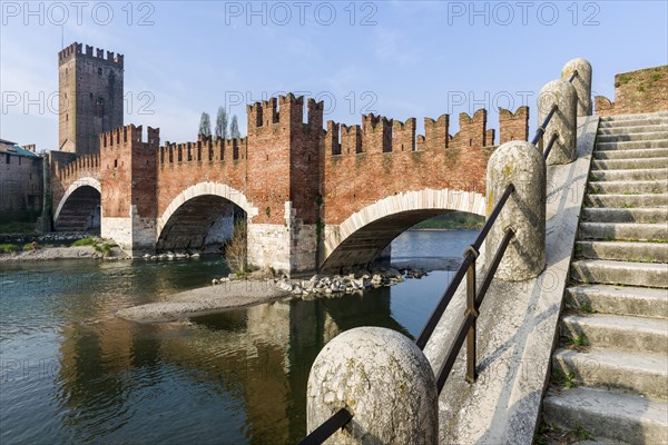 Ponte Scaligero bridge