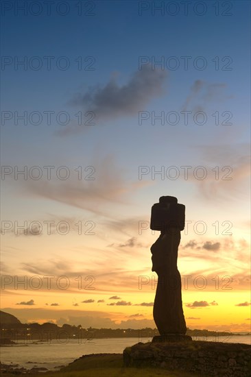 Tahai ceremonial complex at sunset