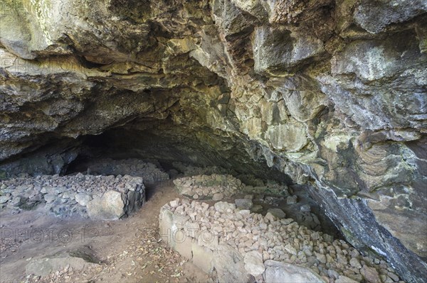 Lava tunnel